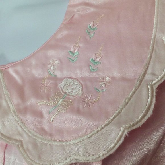 NWT NOS Prairie Collar Nightgown -M Buttons Pin-Tucks Puff LSL Shiny Pink Satin - Picture 8 of 11